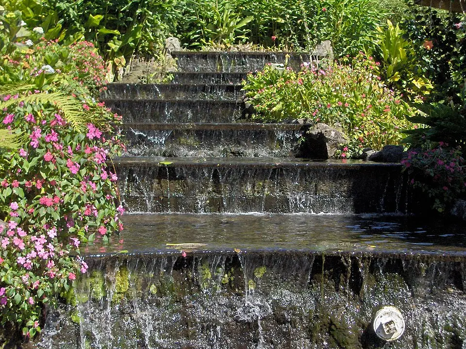 Lost Waterfalls