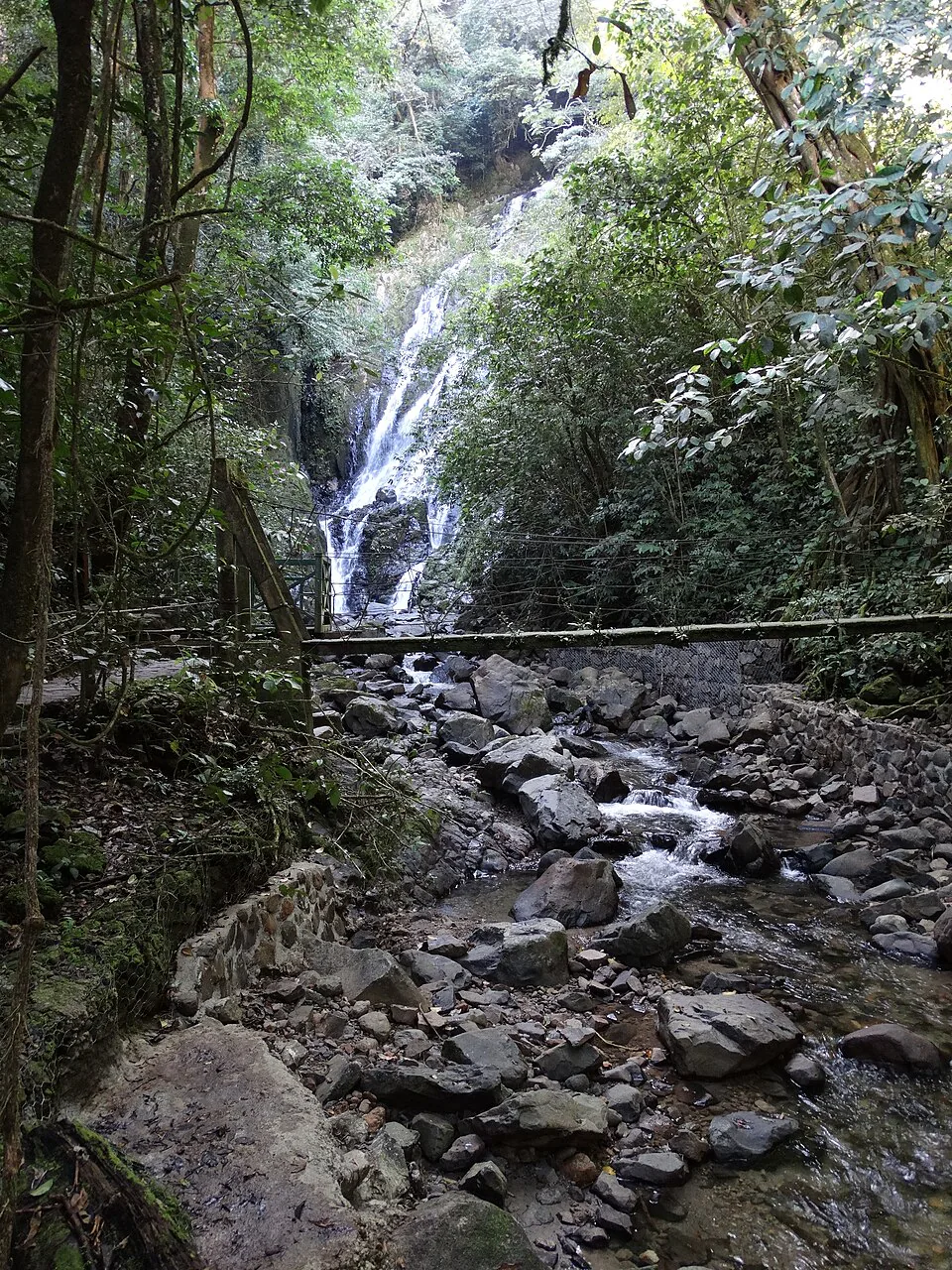 Chorro El Macho waterfall
