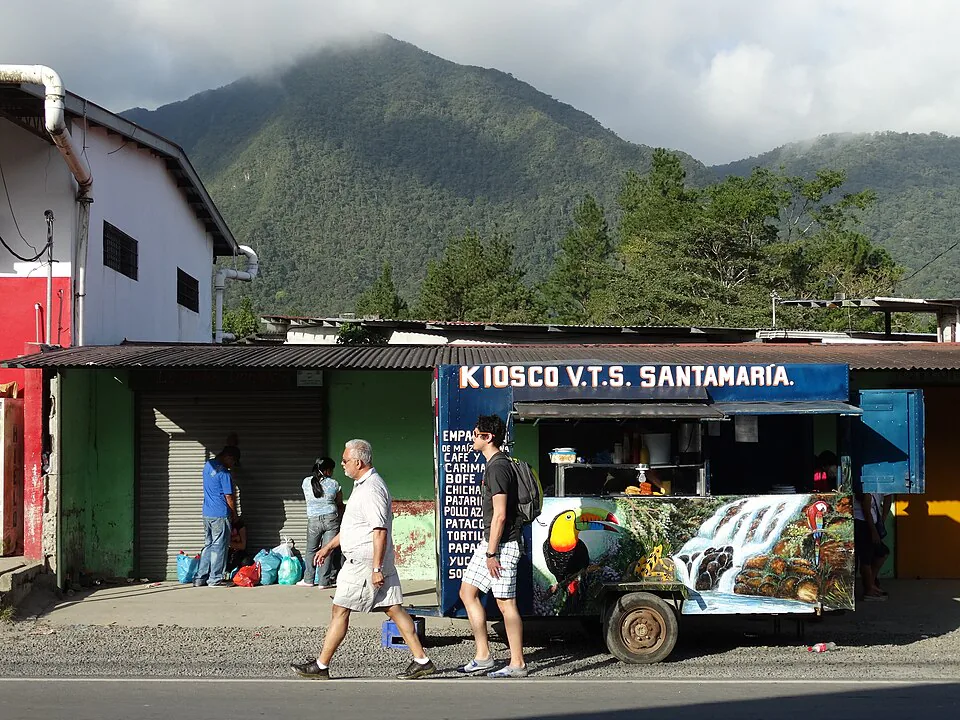 The town of El Valle, inside the caldera